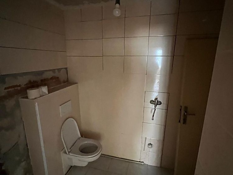 Комерційне приміщення на продаж, 156 м² (11 з 14)