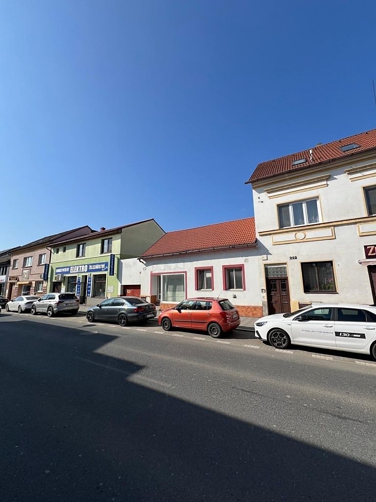 Prodej komerční nemovitosti 156 m², Čelákovice – fotka 1 z 3