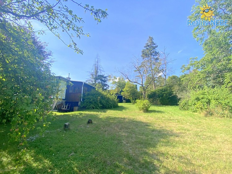 Prodej pozemku, 2 142 m² (5 z 9)