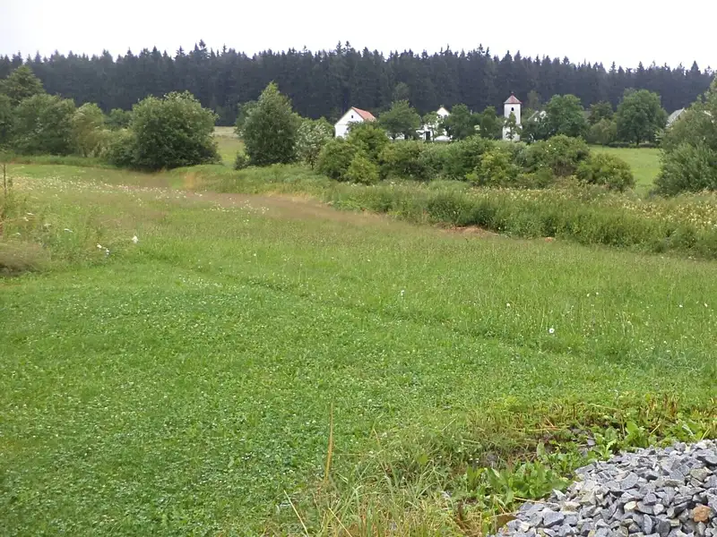 Prodej pozemku 2148 m², Horní Radouň – náhled fotky 1