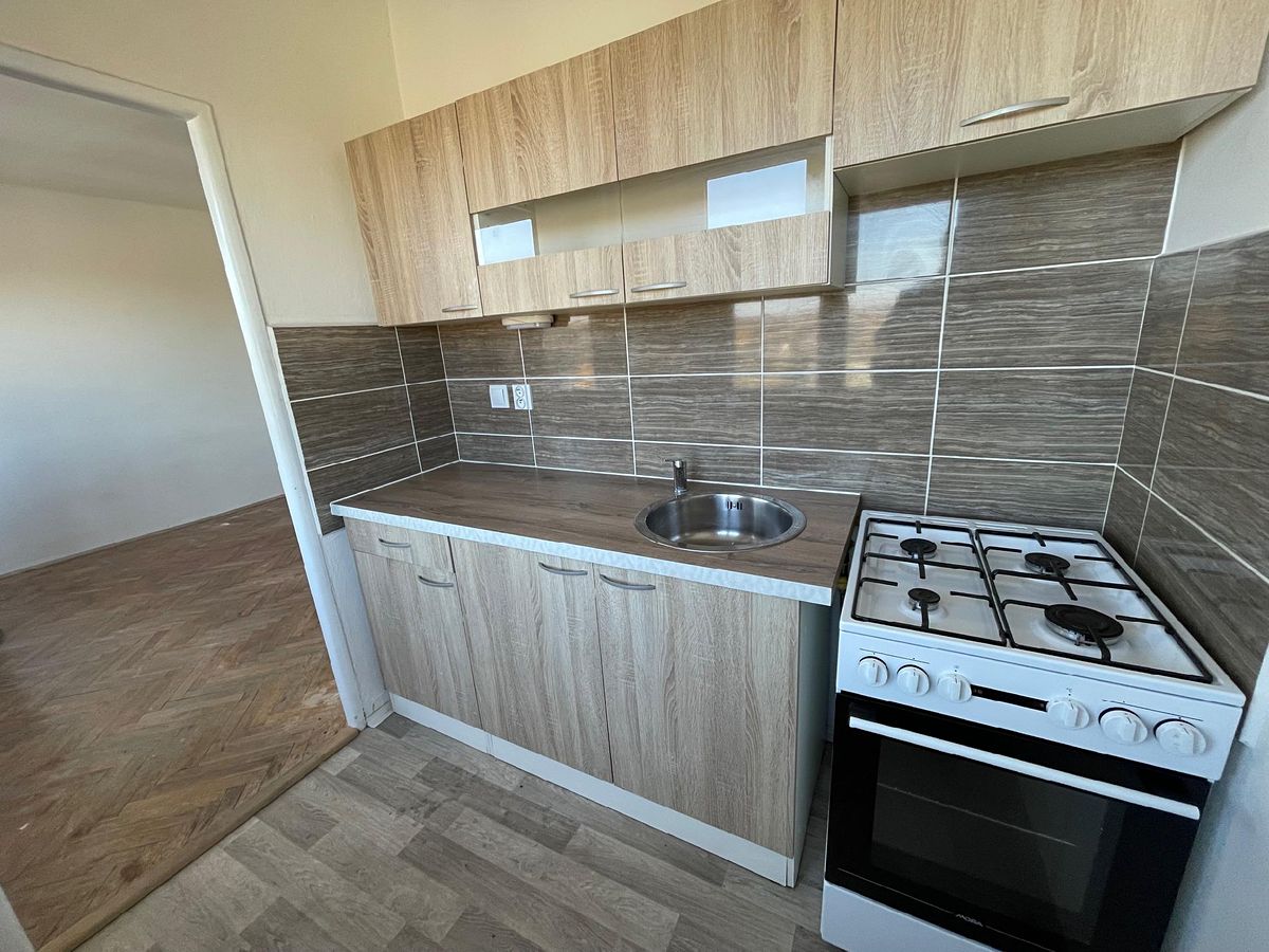 Pronájem bytu 1+1 28 m²