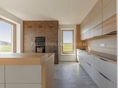 Pronájem bytu 3+kk 100 m² (Jednopodlažní)