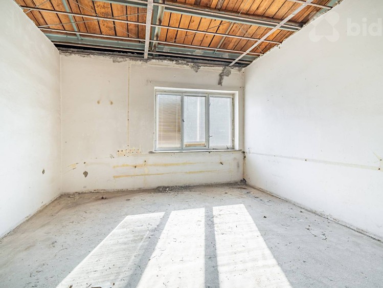Комерційне приміщення на продаж, 1 288 м² (23 з 30)