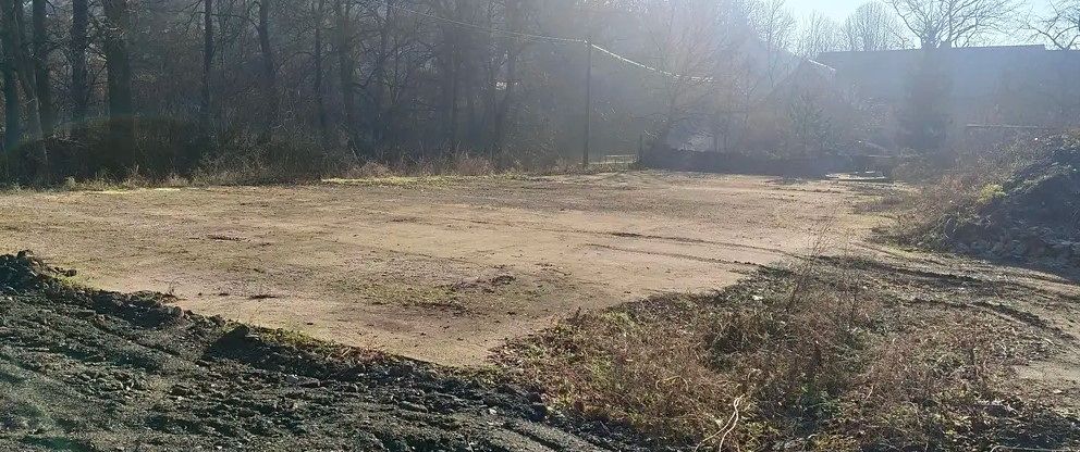 Pronájem komerčního pozemku 500 m² – fotografie 4