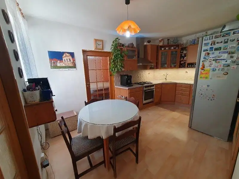 Prodej rodinného domu 220 m², pozemek 100 m², Jihlava – náhled fotky 2