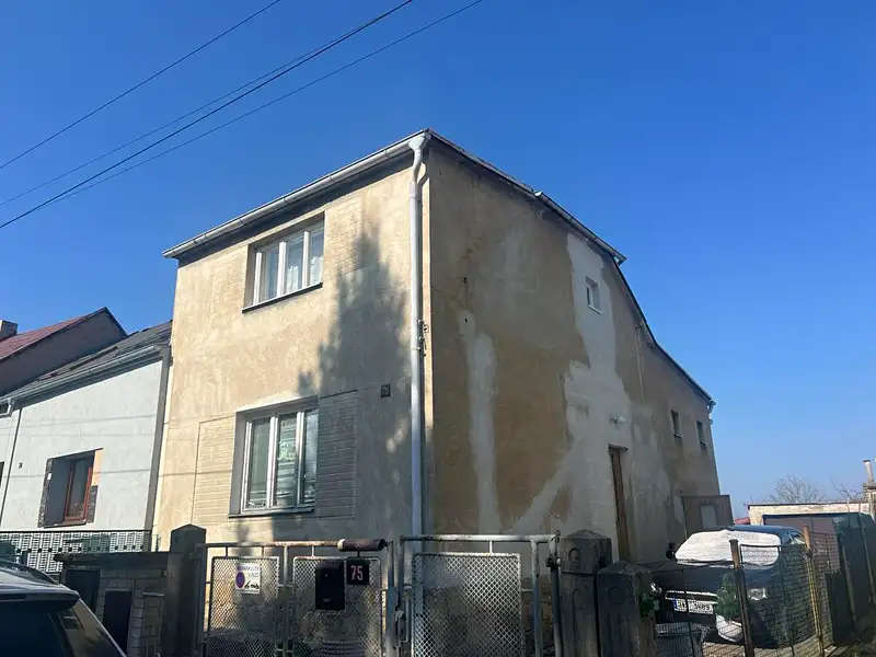 Prodej rodinného domu 105 m², pozemek 425 m², Dalovice – náhled fotky 2