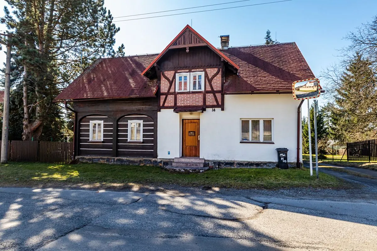 Prodej chalupy 135 m², pozemek 741 m²