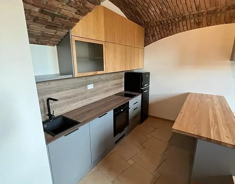 Prodej bytu 2+kk 60 m², Praha – náhled fotky 2