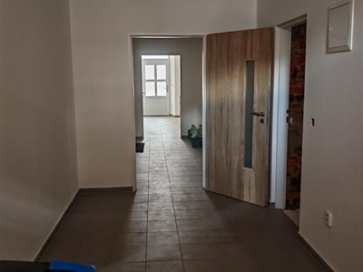 Комерційне приміщення на продаж, 450 м² (2 з 27)