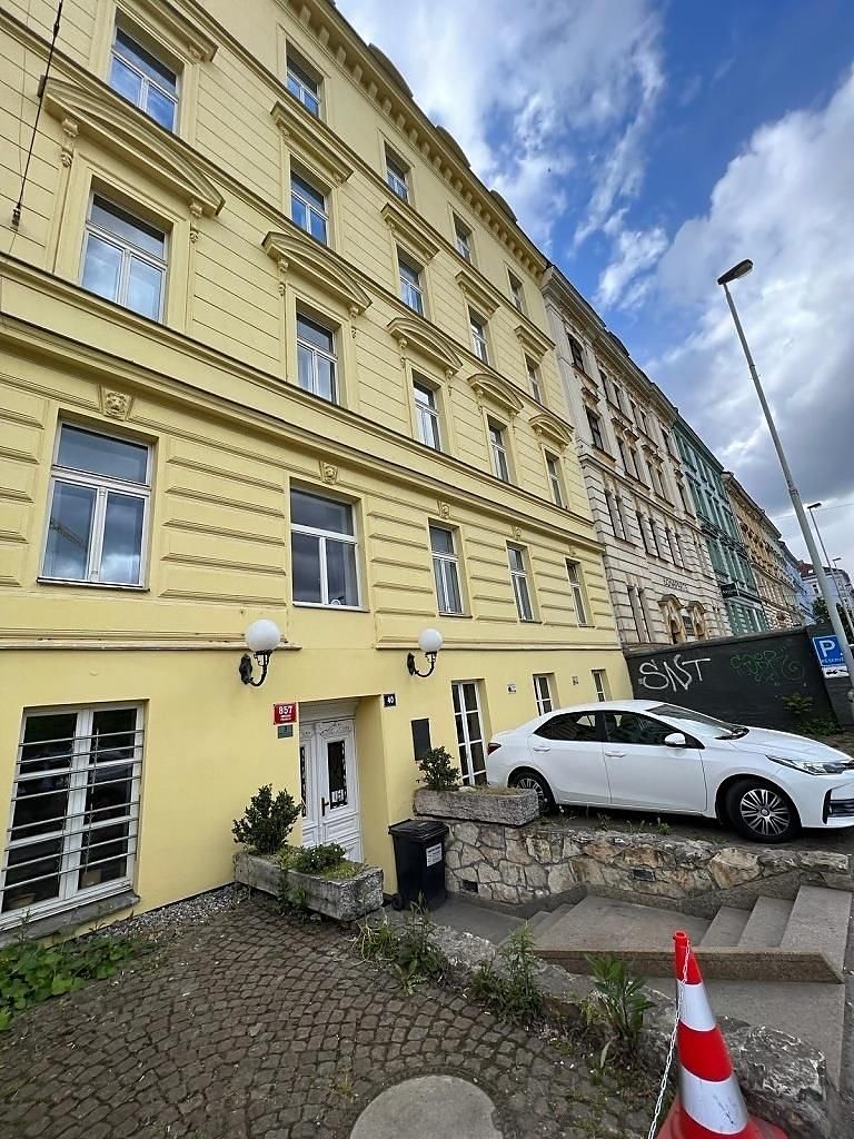 Prodej komerční nemovitosti 60 m² – fotografie 3