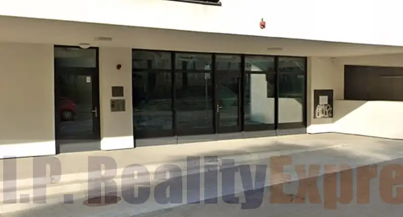 Prodej obchodního prostoru 173 m², Praha – náhled fotky 3