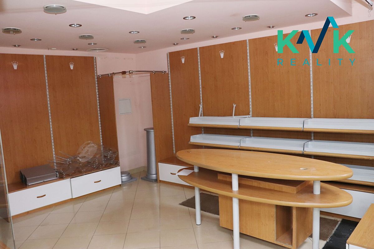 Pronájem obchodního prostoru 15 m² – fotografie 3