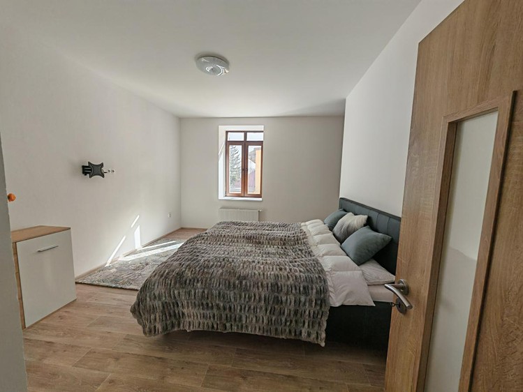 Комерційне приміщення на продаж, 450 м² (21 з 27)