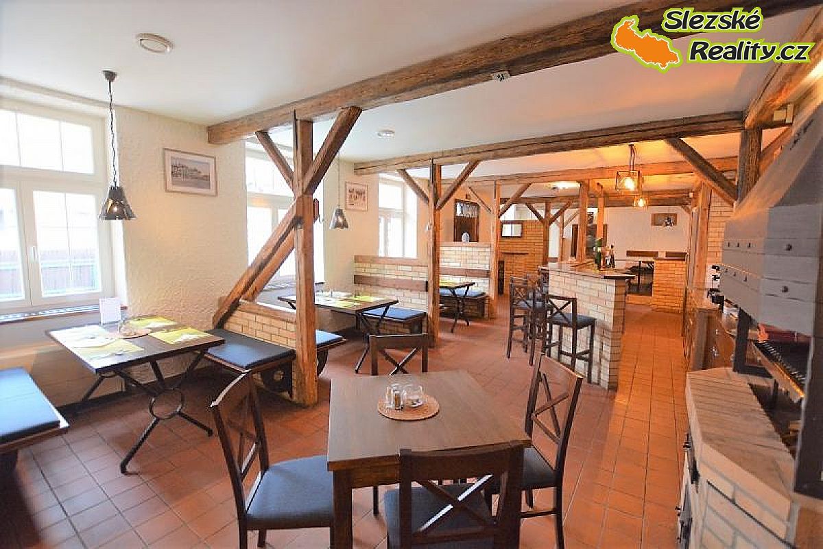 Prodej restaurace 150 m² – fotografie 3
