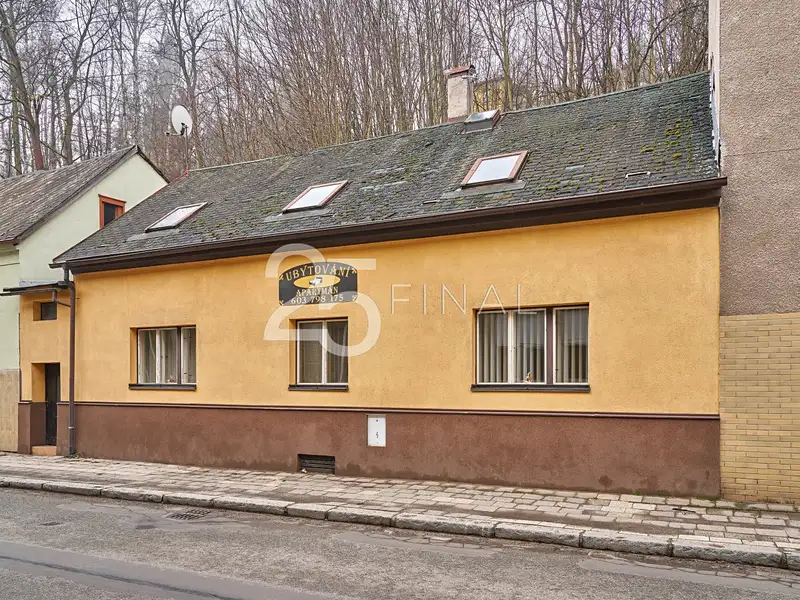 Prodej rodinného domu 141 m², pozemek 483 m², Úpice – náhled fotky 2