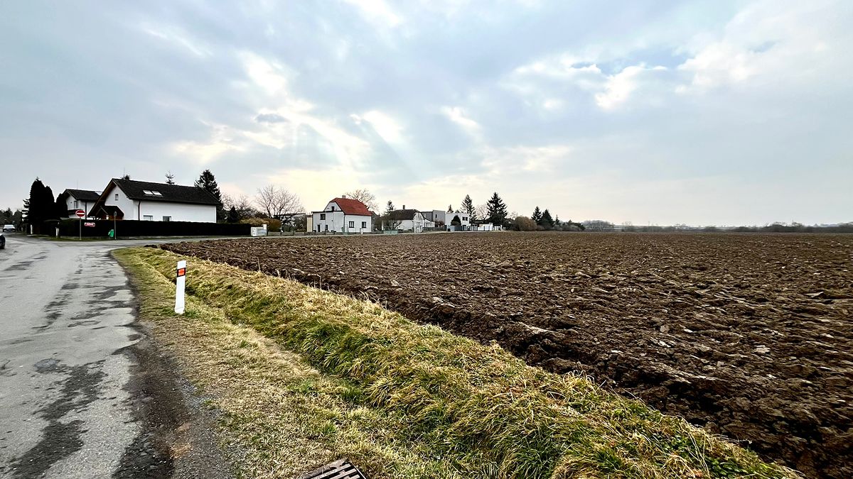 Prodej stavebního pozemku 5230 m² – fotografie 3
