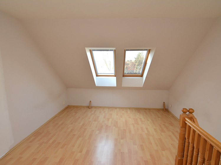 Březová 4