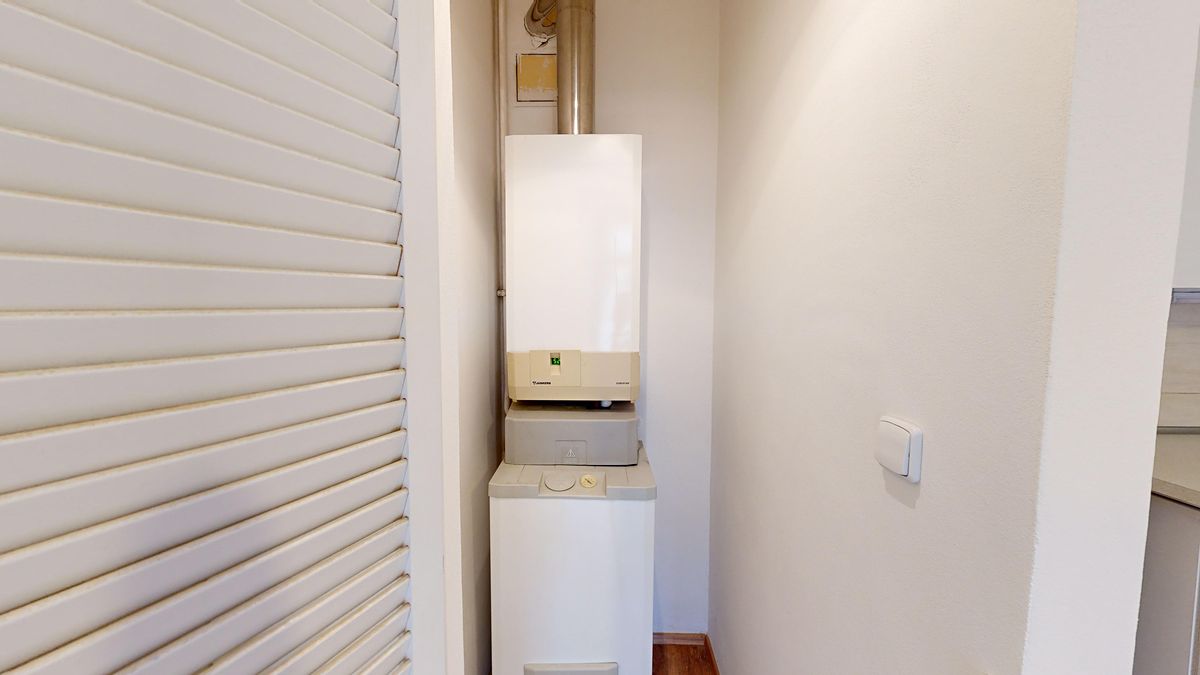 Pronájem kanceláře 108 m² – fotografie 4