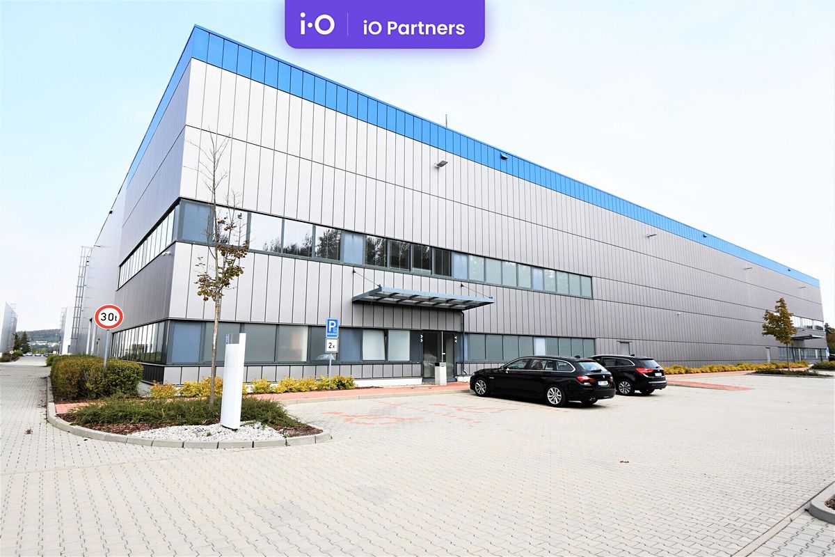 Pronájem skladového prostoru 2644 m² – fotografie 3