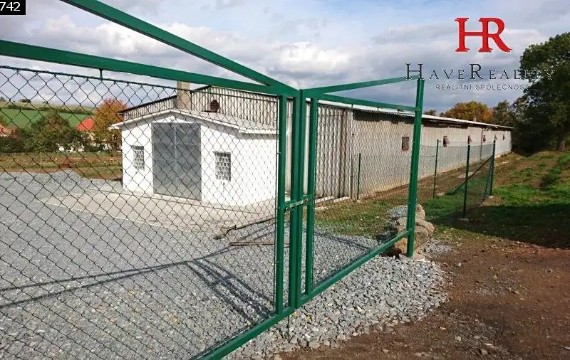 Pronájem skladového prostoru 100 m², Bystřice – náhled fotky 1