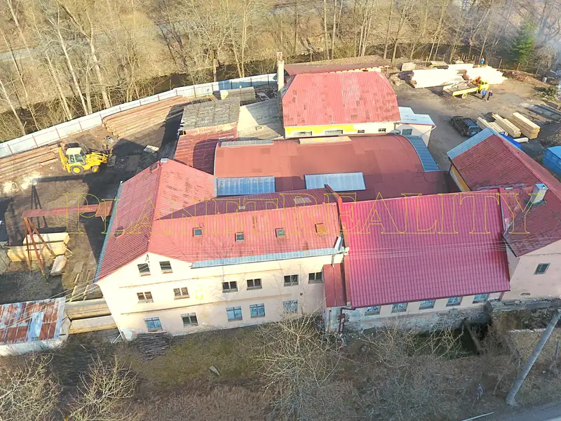 Prodej výrobní haly, prostoru 3769 m², Bečov nad Teplou – náhled fotky 2