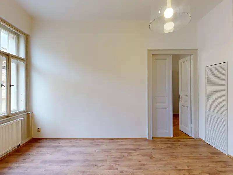 Pronájem kanceláře 108 m², Praha – náhled fotky 3