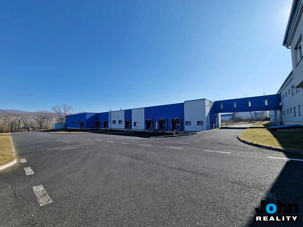 Pronájem výrobní haly, prostoru 4750 m²