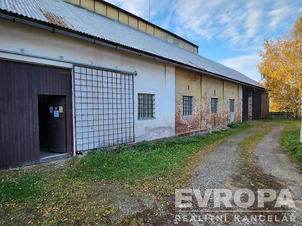 Pronájem obchodního prostoru 650 m² – fotografie 2