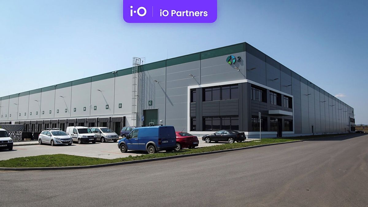 Pronájem skladového prostoru 4611 m², Syrovice – fotka 1 z 3