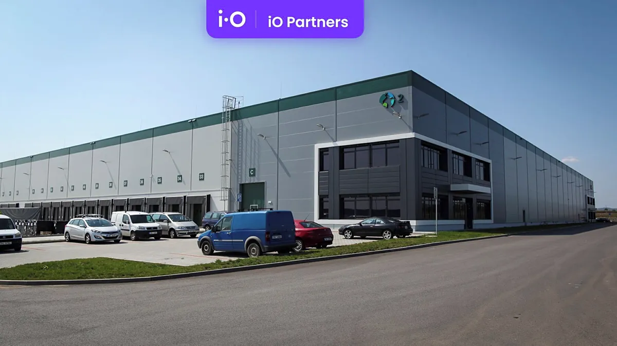 Pronájem skladového prostoru 4611 m²