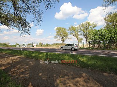 Pronájem komerčního pozemku 16559 m²