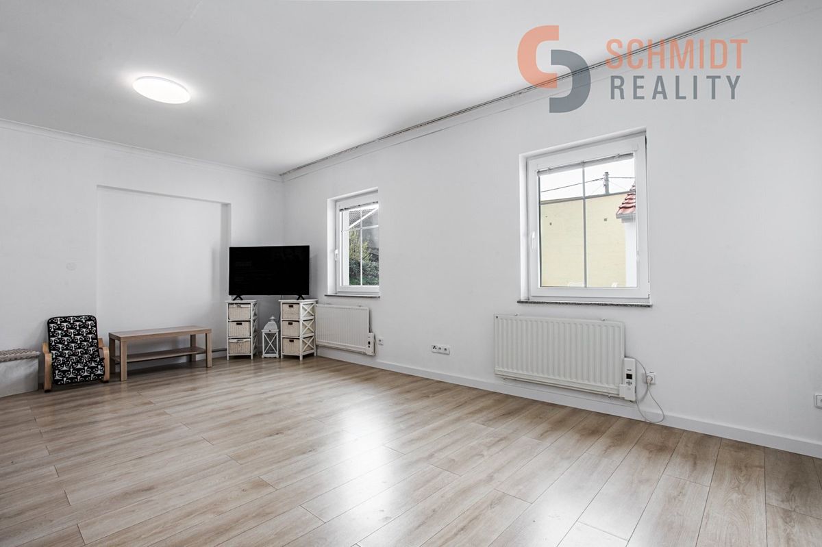 Prodej rodinného domu 220 m², pozemek 360 m² – fotografie 5