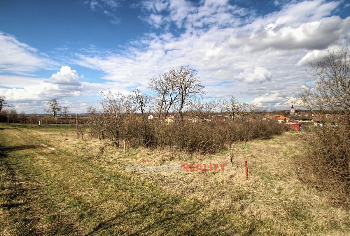 Pronájem zahrady 940 m² – fotografie 4
