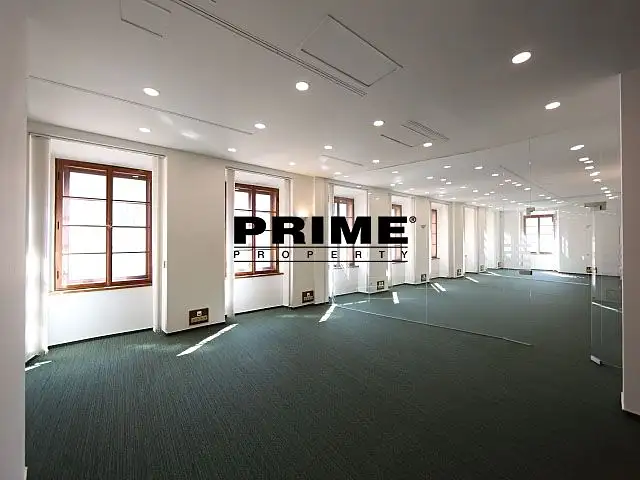Pronájem kanceláře 167 m², Praha – náhled fotky 1