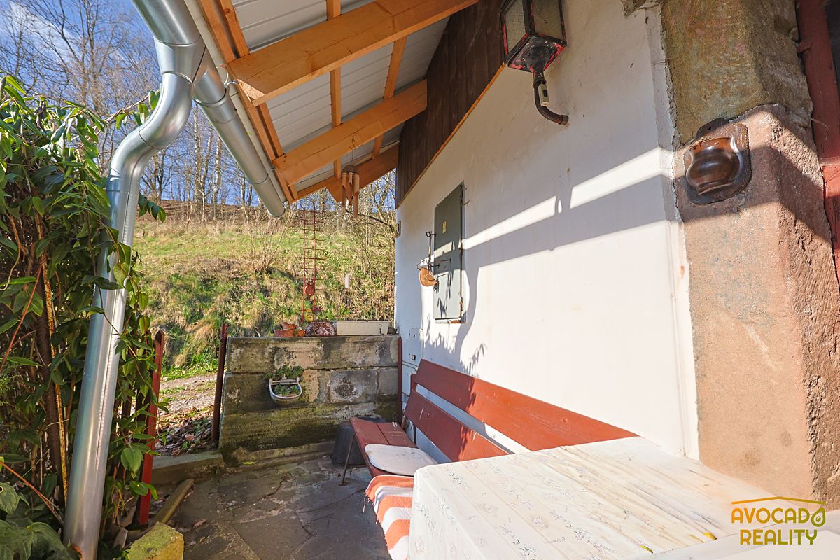 Prodej chalupy 100 m², pozemek 537 m² – fotografie 5