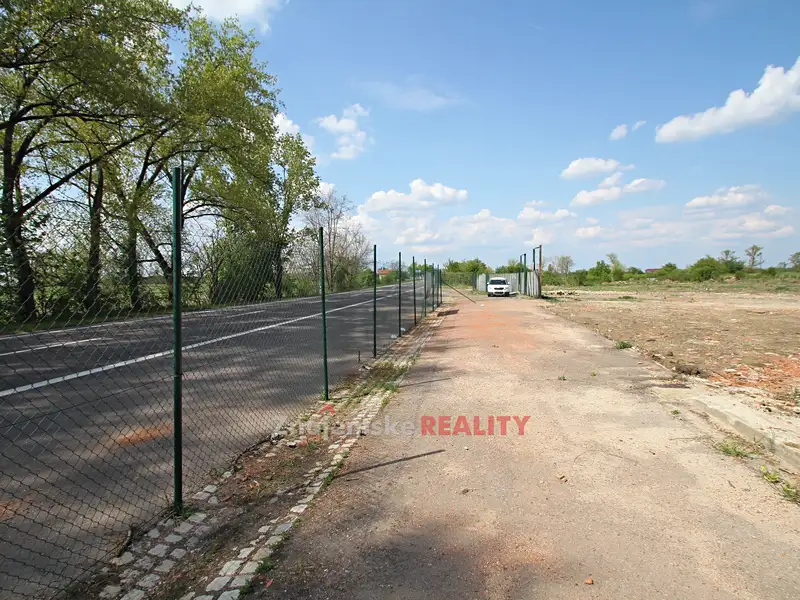 Pronájem komerčního pozemku 16559 m², Hevlín – náhled fotky 3