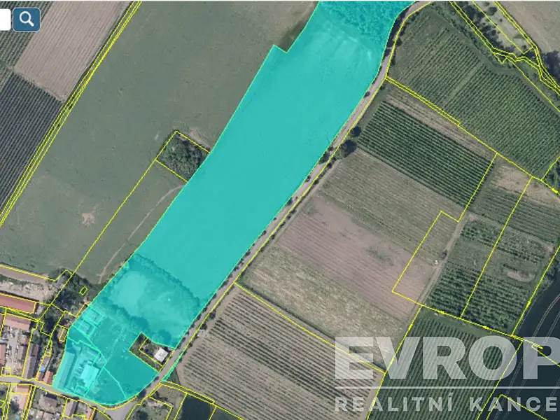 Prodej komerční nemovitosti 1180 m², Ploskovice – náhled fotky 2