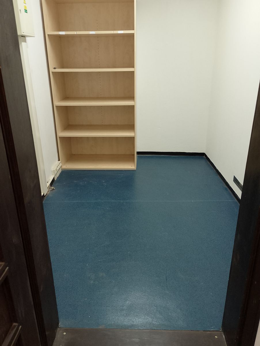 Pronájem kanceláře 56 m² – fotografie 3