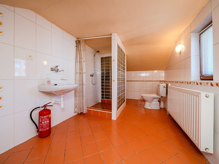 Haus zum Kauf, 400 m² (13 von 29)