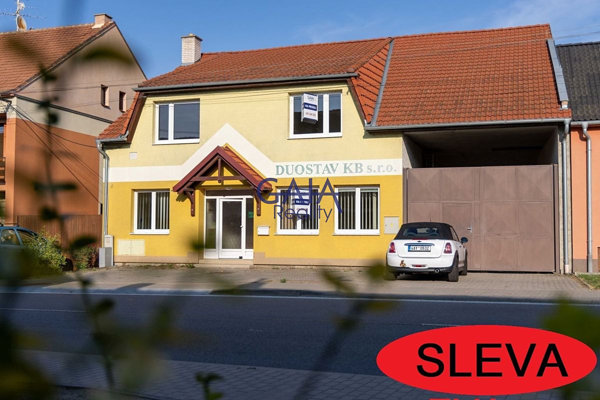 Prodej obchodního prostoru 692 m²