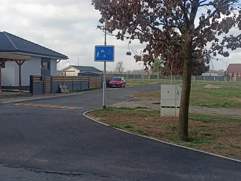 Prodej stavebního pozemku 595 m², Semín – náhled fotky 2