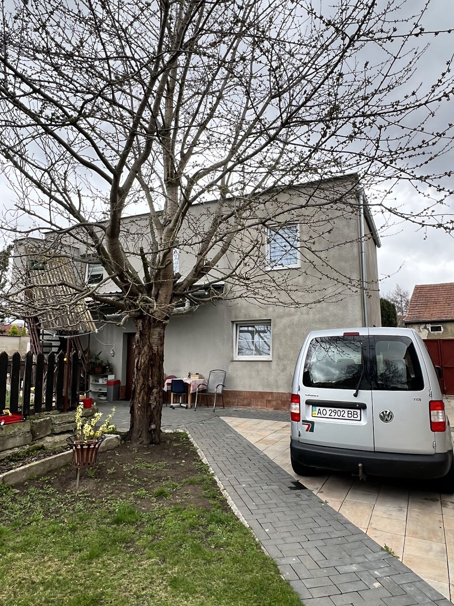 Prodej vícegeneračního domu 640 m², pozemek 2420 m² – fotografie 4
