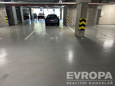 Prodej garážového stání 20 m²