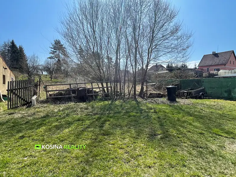 Prodej stavebního pozemku 2266 m², Cheb – náhled fotky 1