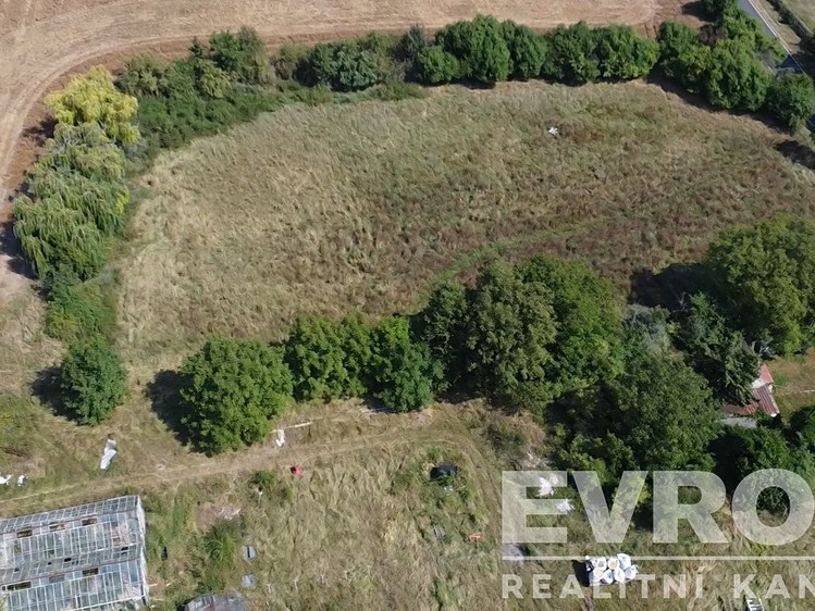 Prodej komerčního prostoru, 1 180 m² (13 z 17)