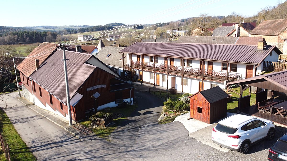 Prodej ubytovacího zařízení 869 m²