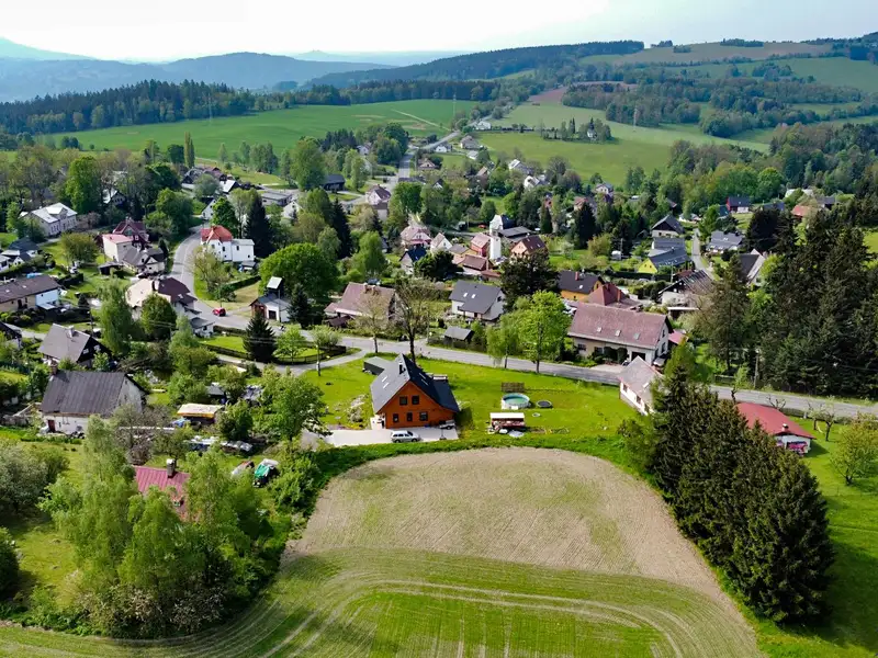 Prodej stavebního pozemku 1453 m², Dalešice – náhled fotky 3