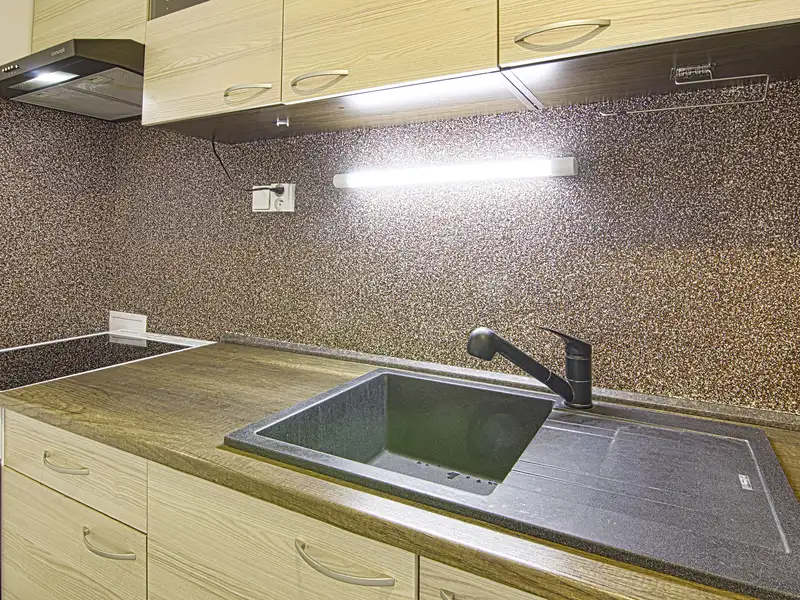 Pronájem bytu pokoje 91 m², Praha – náhled fotky 3