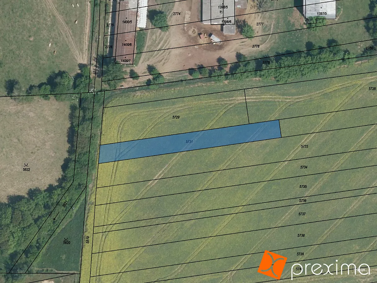 Prodej pole 1190 m²