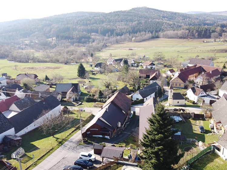 Prodej komerčního prostoru, 869 m² (26 z 30)